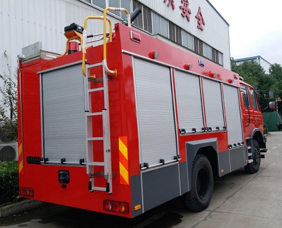 JDF5140GXFSG50/E型水罐消防車(chē)廠家直銷(xiāo)